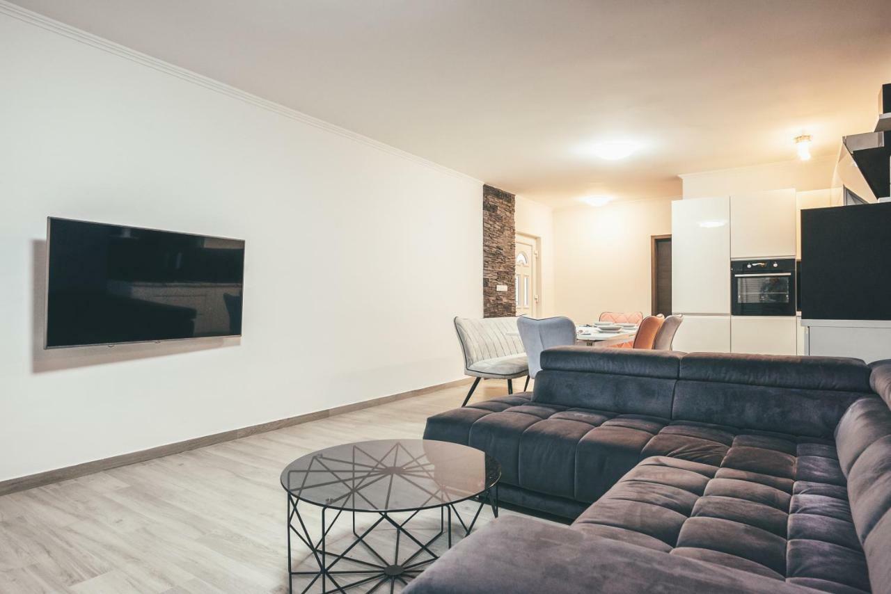 Apartments Js Bibinje Zewnętrze zdjęcie