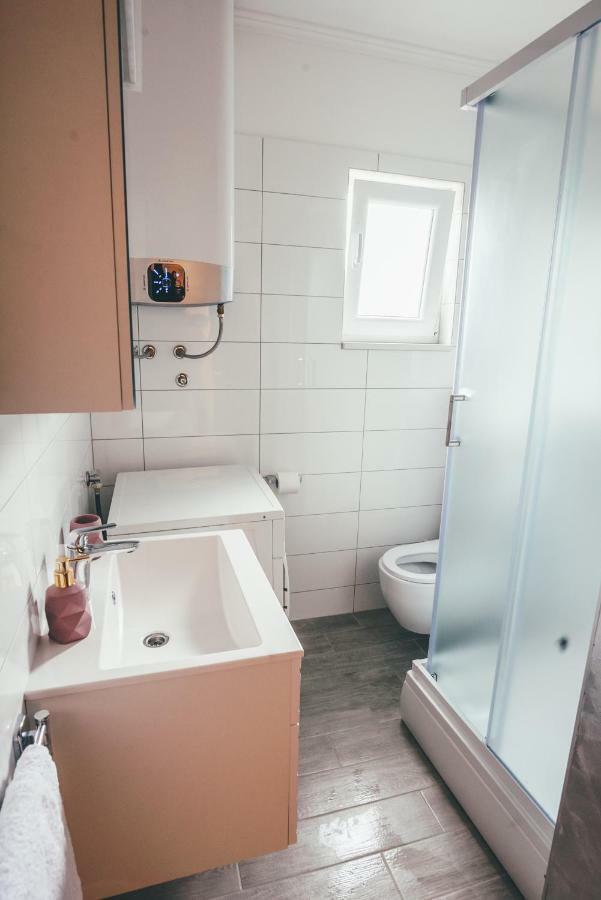 Apartments Js Bibinje Zewnętrze zdjęcie